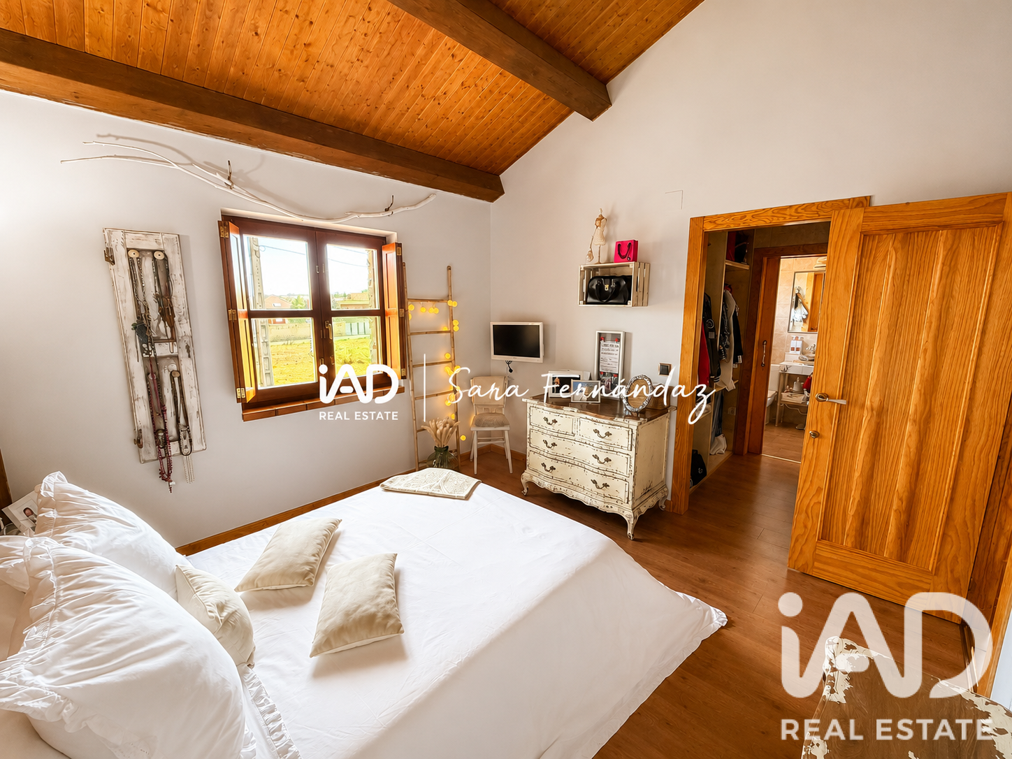 Apartamento en Sariegos, León, España 4 dormitorios, 212 m2 No. 193520