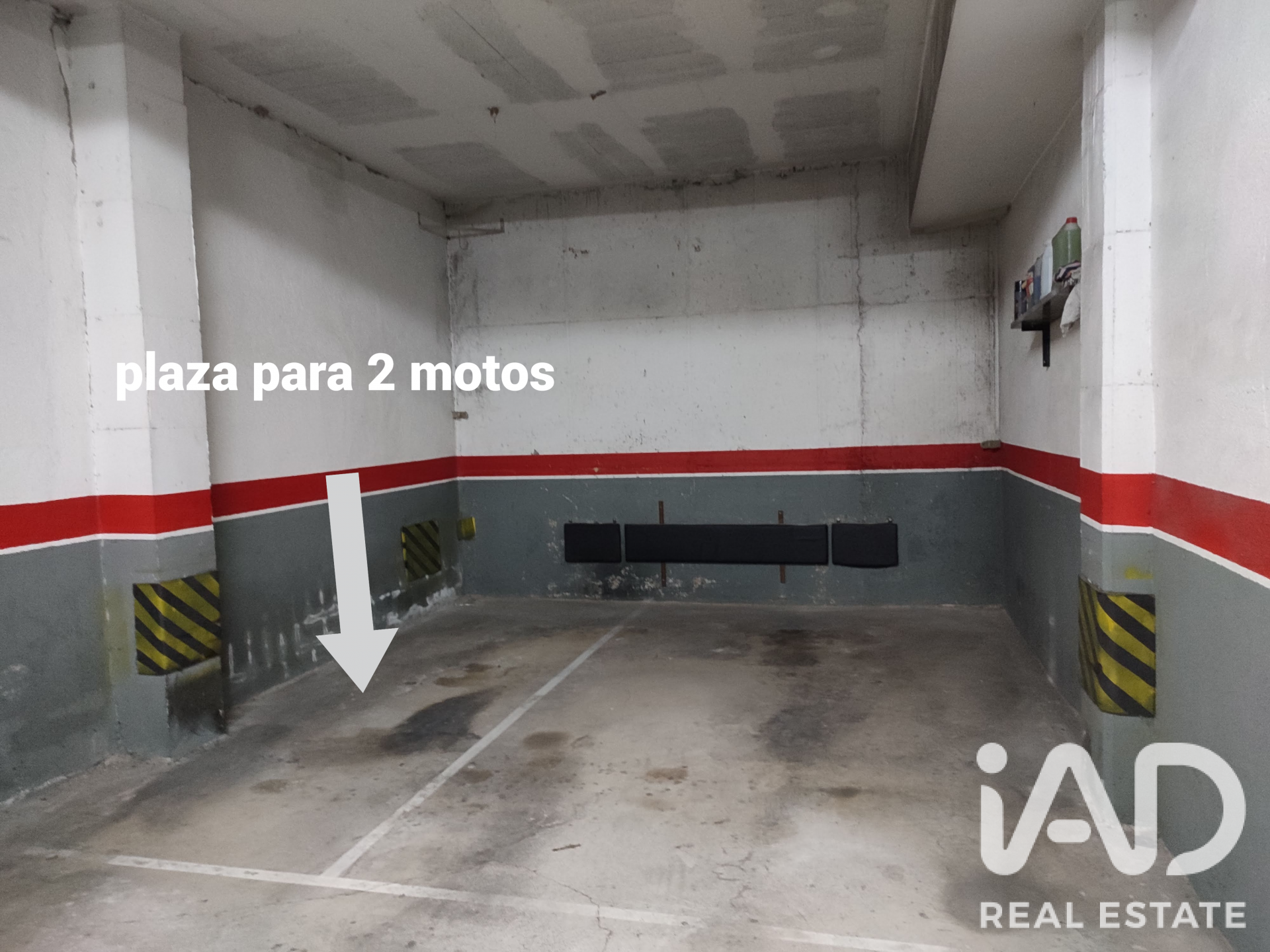 Garāža Barcelona, Spānijā 7 m2 Nr. 193521