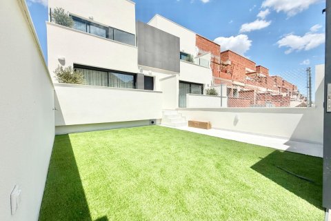 Villetta a schiera a Cox, Alicante, Spagna 2 camere da letto, 81 mq. N° 170578