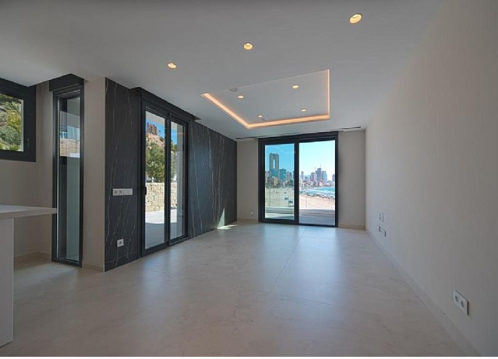 Apartamento en Benidorm, Alicante, España 3 dormitorios, 297 m2 No. 144728