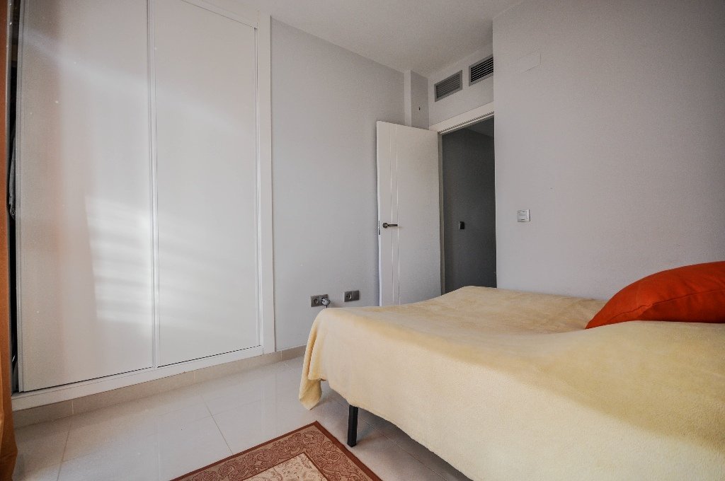 Lägenhet i Punta Prima, Alicante, Spanien 2 sovrum, 67 kvm. Nr. 144724