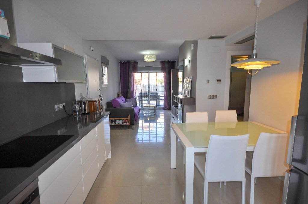 Lägenhet i Punta Prima, Alicante, Spanien 2 sovrum, 67 kvm. Nr. 144724