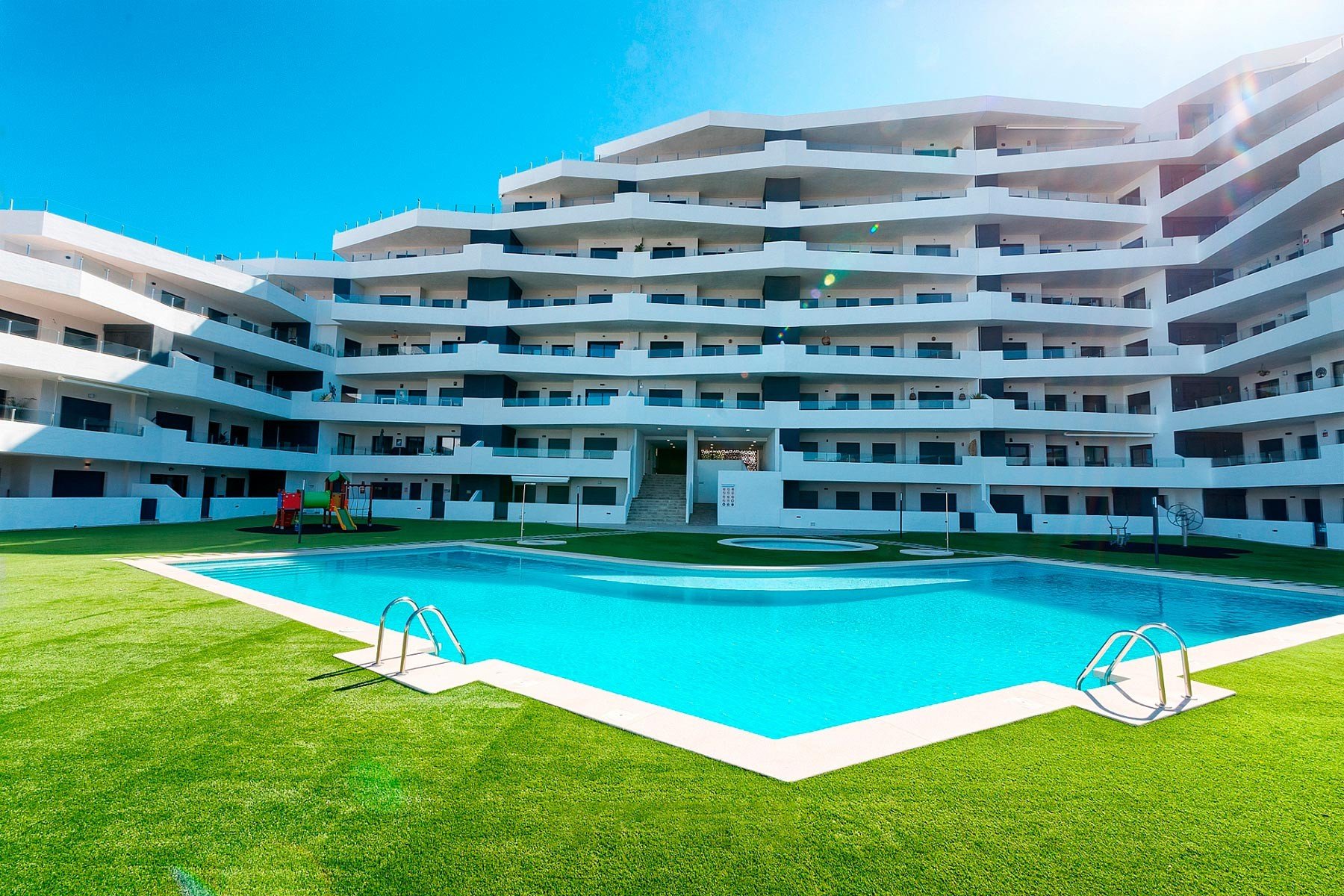 Appartamento a San Miguel de Salinas, Alicante, Spagna 3 camere da letto, 80 mq. N° 112290
