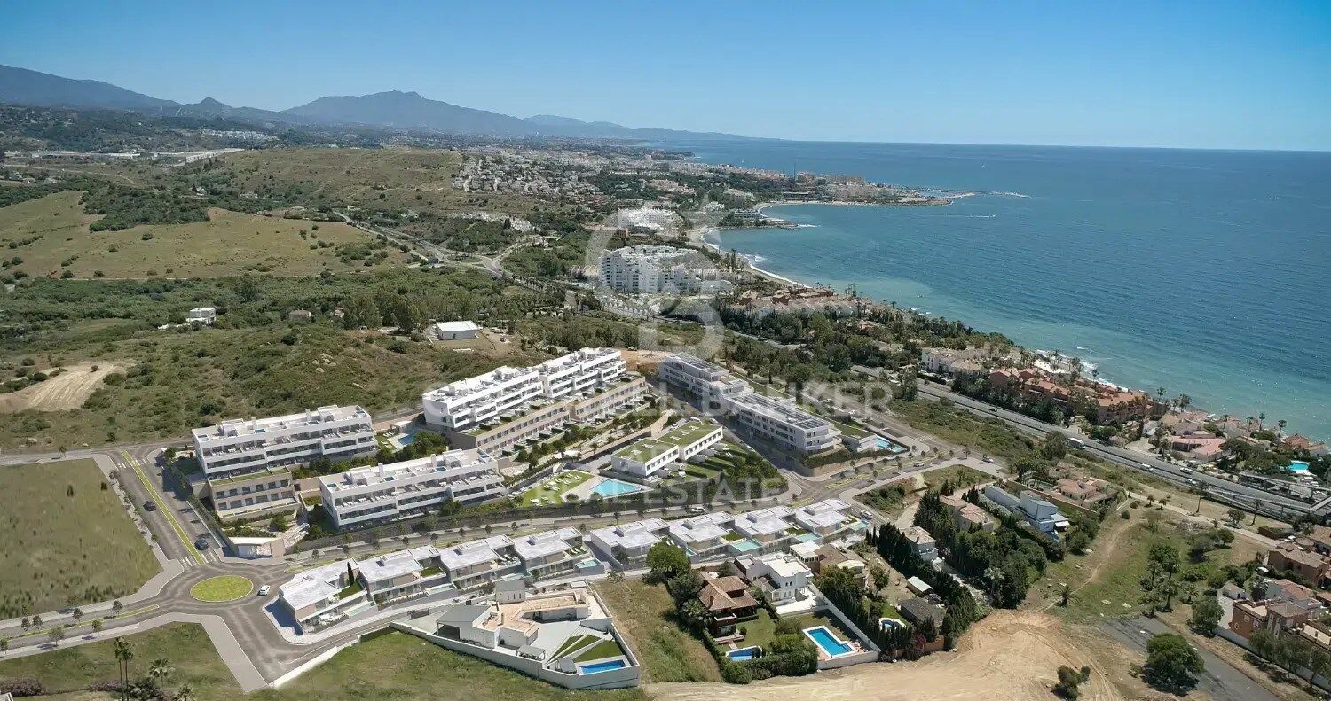Dom w Estepona, Malaga, Hiszpania 4 sypialnie, 499 mkw. nr 158969