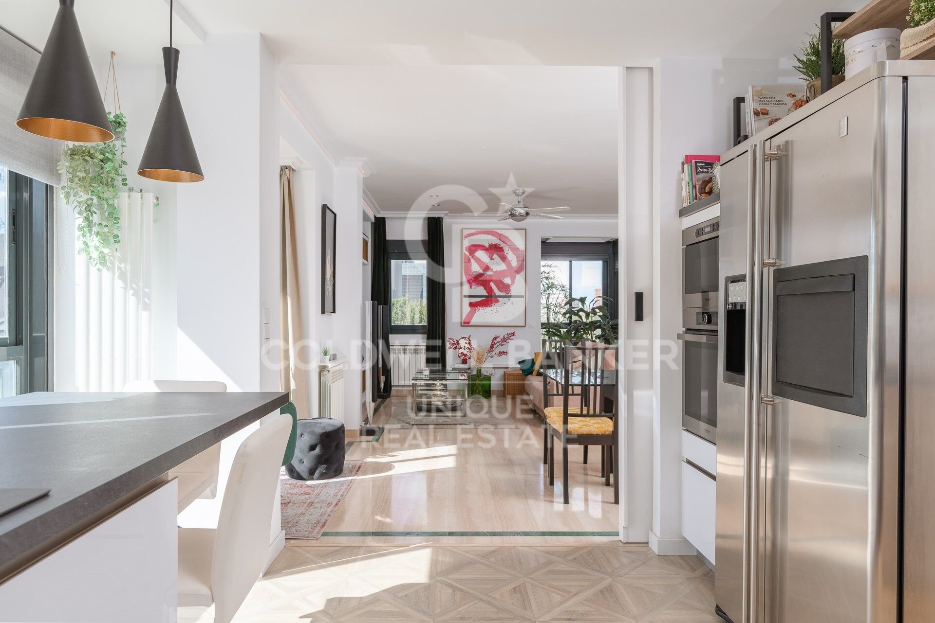 Paritalo Madrid, Espanja 4 makuuhuonetta, 260 m2 No. 157471