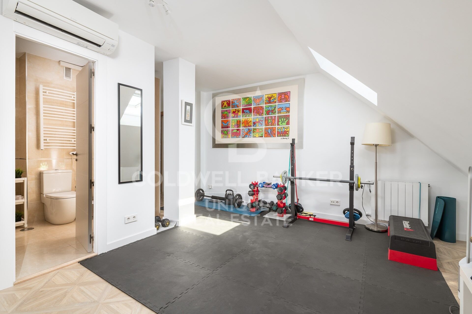 Paritalo Madrid, Espanja 4 makuuhuonetta, 260 m2 No. 157471