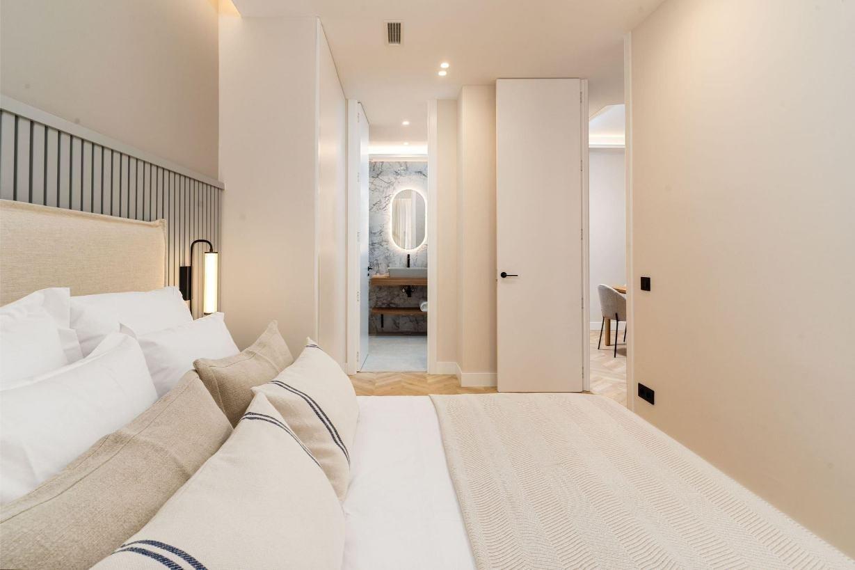 Huoneisto Madrid, Espanja 3 makuuhuonetta, 139 m2 No. 165349