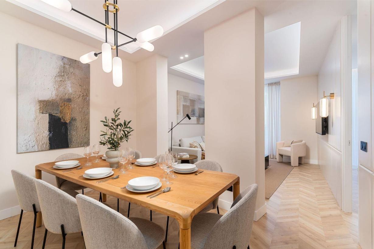 Huoneisto Madrid, Espanja 3 makuuhuonetta, 139 m2 No. 165349