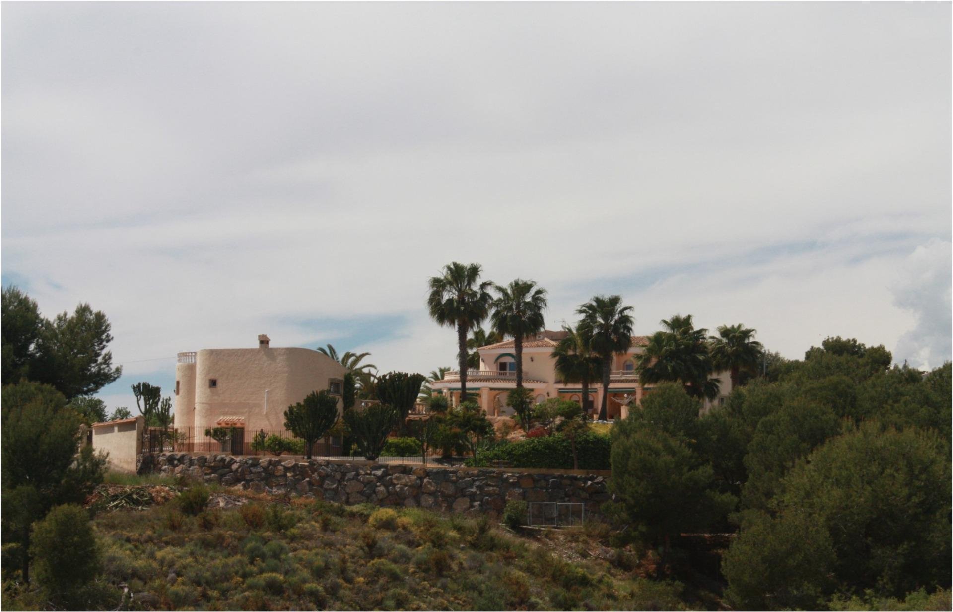 Villa a L'Alfàs del Pi, Alicante, Spagna 5 camere da letto, 1000 mq. N° 165261