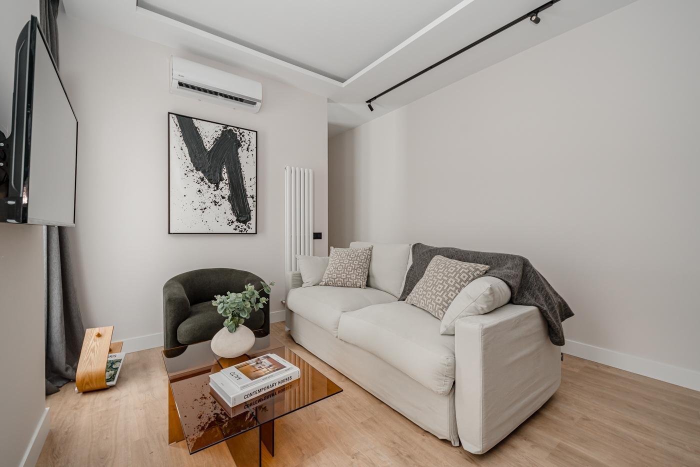 Apartament w Madrid, Hiszpania 3 sypialnie, 112 mkw. nr 165350