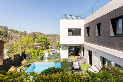 Villa in Barcelona, Spanien 6 Schlafzimmer, 522 m2 Nr. 150873