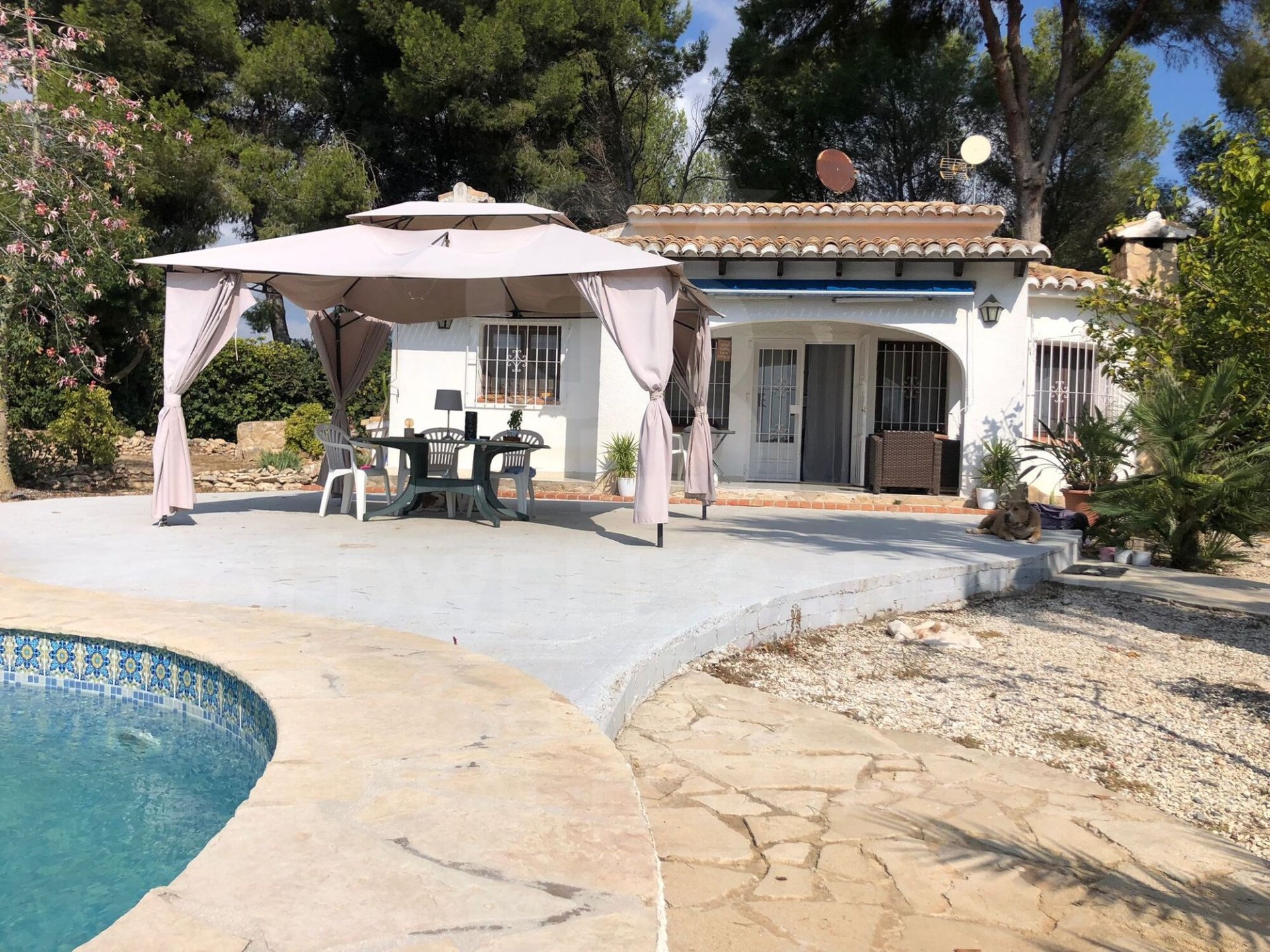 Villa a Moraira, Alicante, Spagna 2 camere da letto, 115 mq. N° 178745