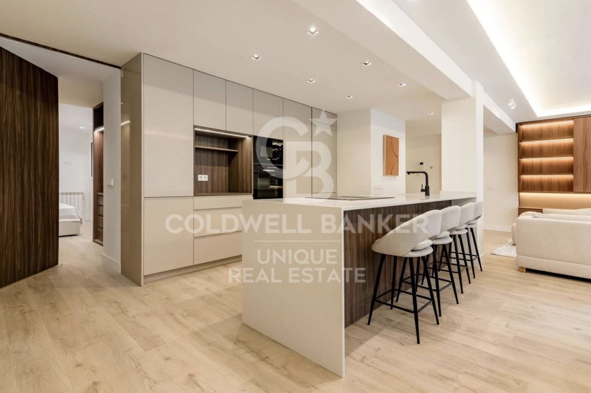 Wohnung in Madrid, Spanien 3 Schlafzimmer, 185 m2 Nr. 178744