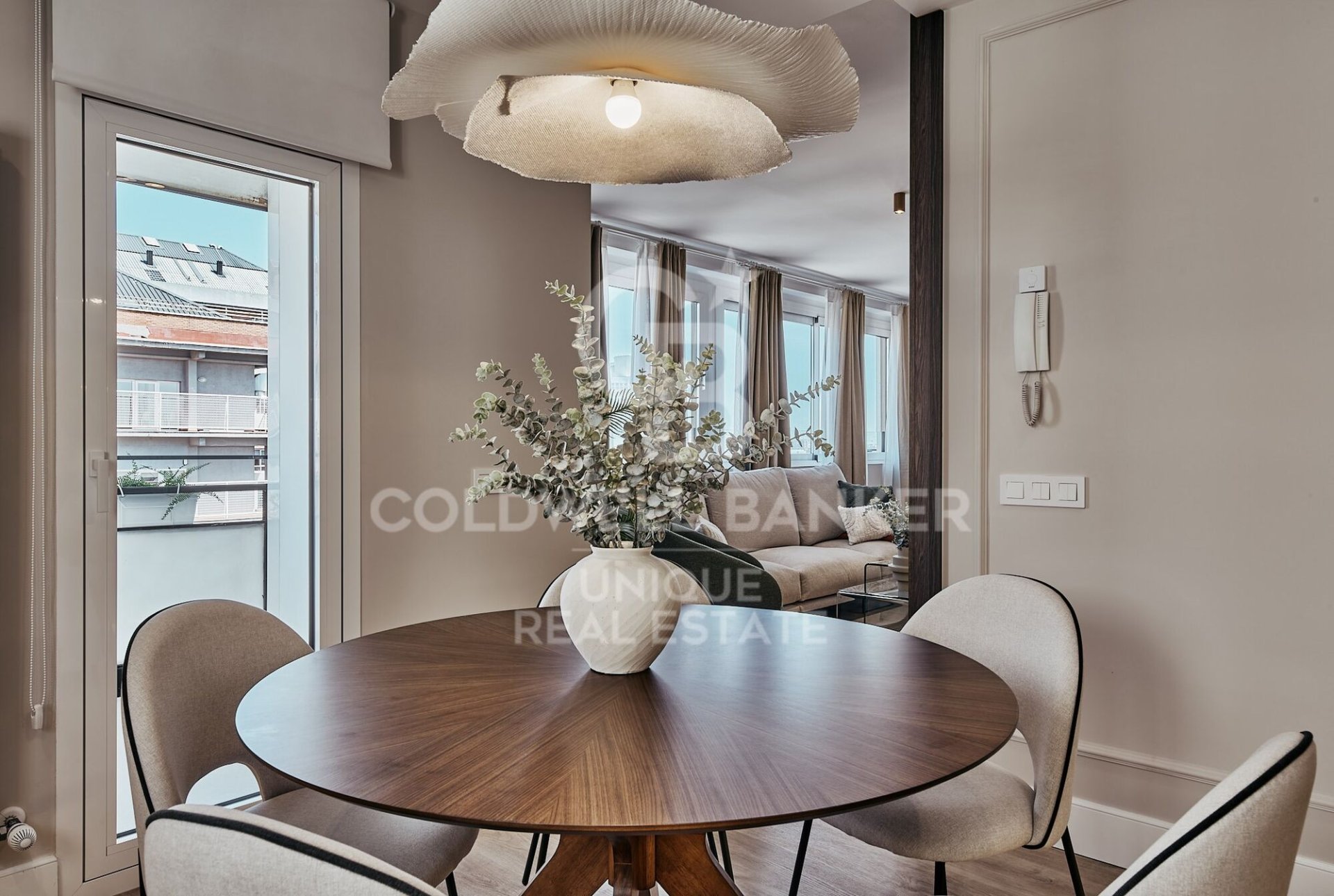 Apartment à Madrid, Espagne 3 chambres, 132 m2 No. 178743