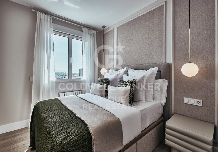 Apartment à Madrid, Espagne 3 chambres, 132 m2 No. 178743