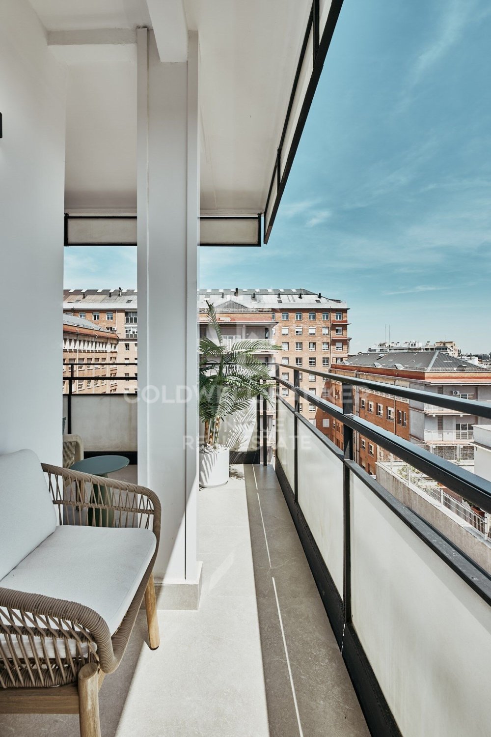 Apartment à Madrid, Espagne 3 chambres, 132 m2 No. 178743