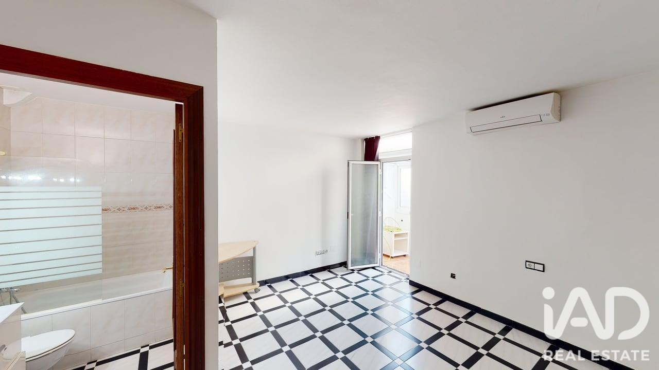 Casa a Canet de Mar, Barcelona, Spagna 6 camere da letto, 168 mq. N° 187991