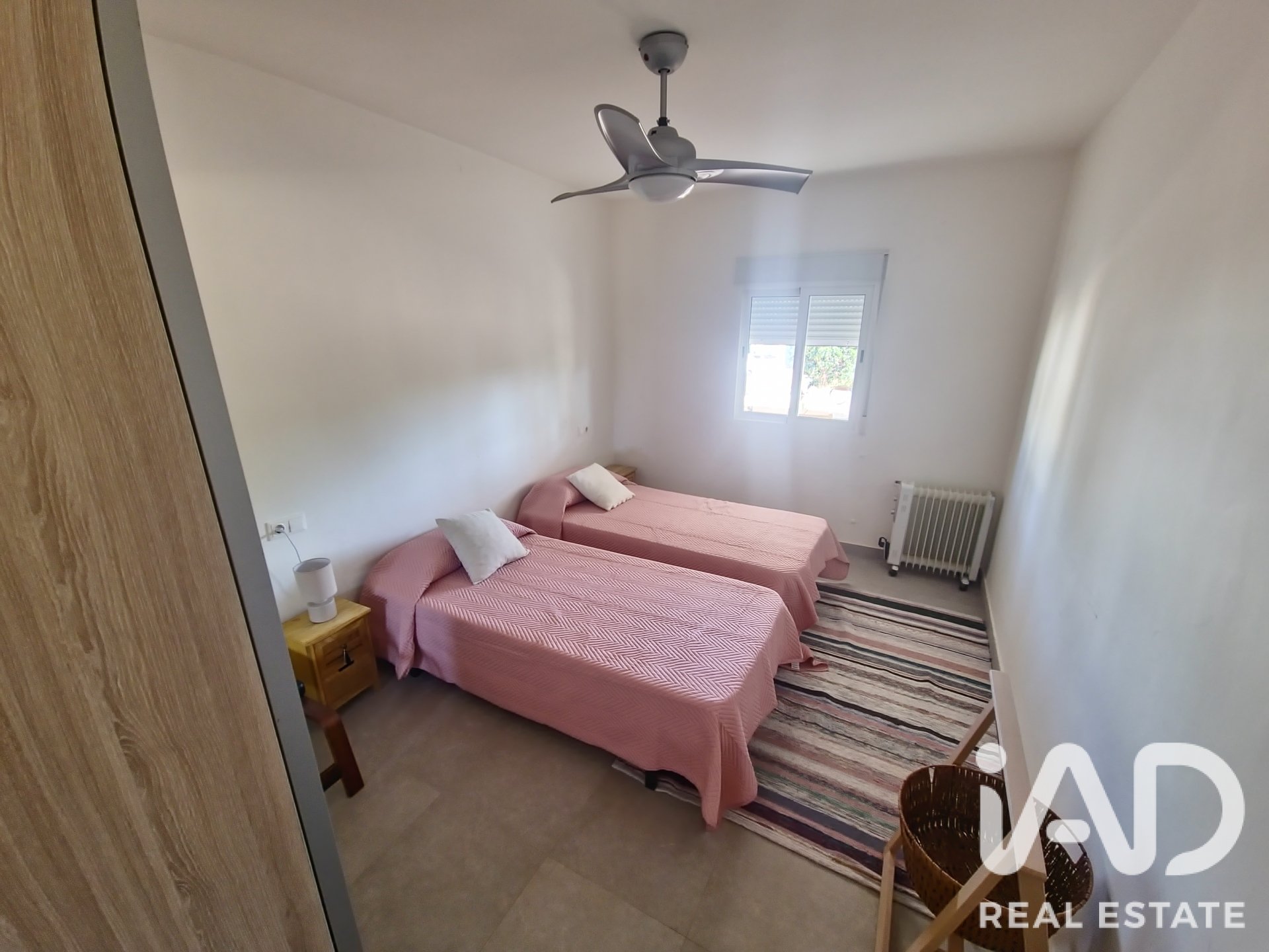 House in Busot, Alicante, Spain 5 bedrooms, 283 sq.m. No. 187993