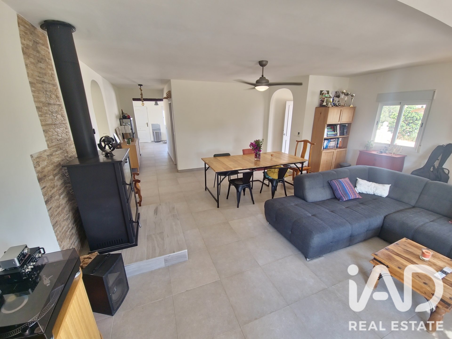House in Busot, Alicante, Spain 5 bedrooms, 283 sq.m. No. 187993