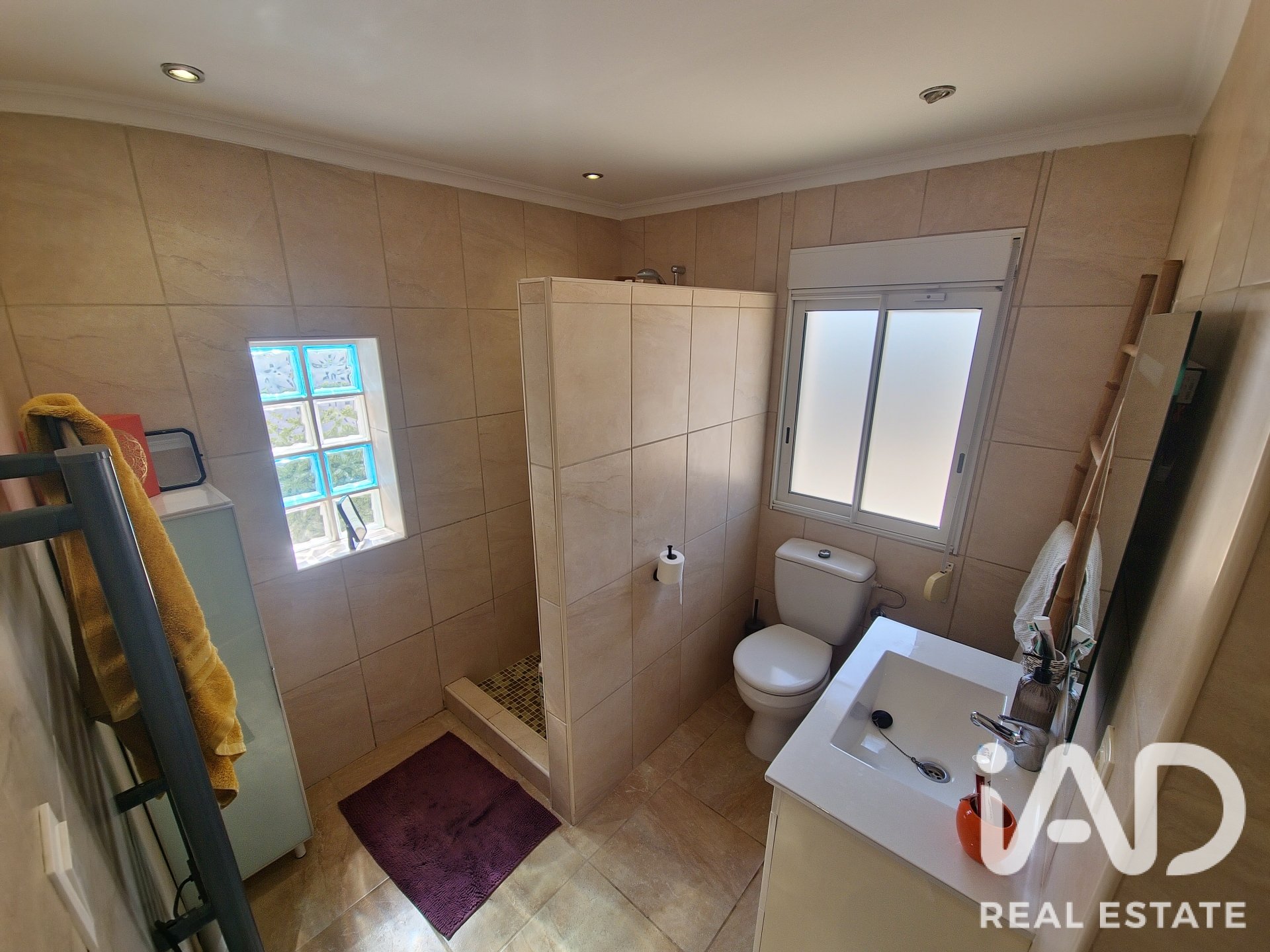 House in Busot, Alicante, Spain 5 bedrooms, 283 sq.m. No. 187993