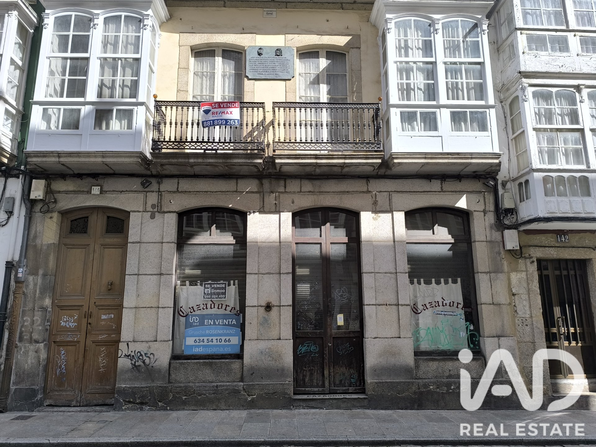 Propiedad comercial en Ferrol, La Coruña, España 456 m2 No. 187994