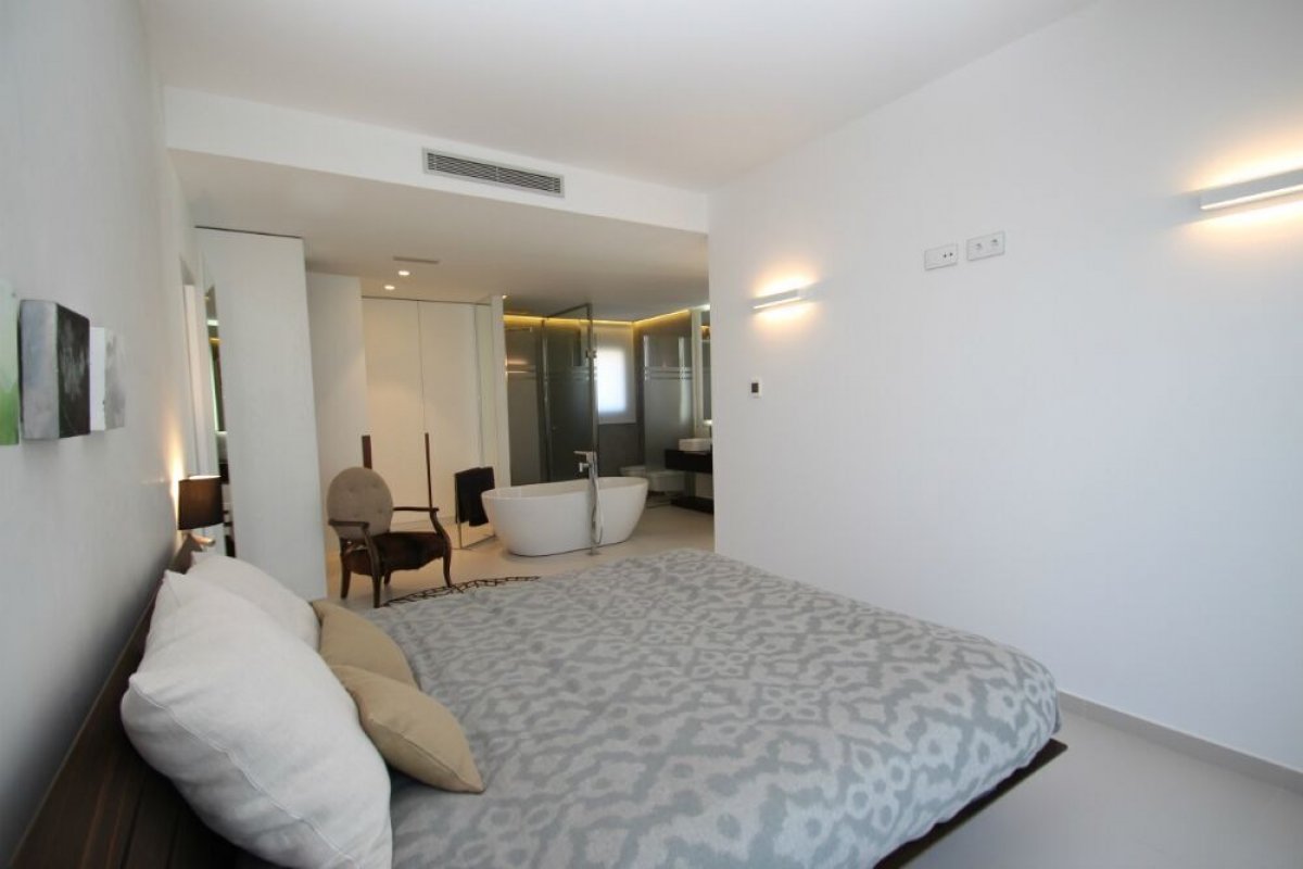 Villa à La Zenia, Alicante, Espagne 197 m2 No. 164973
