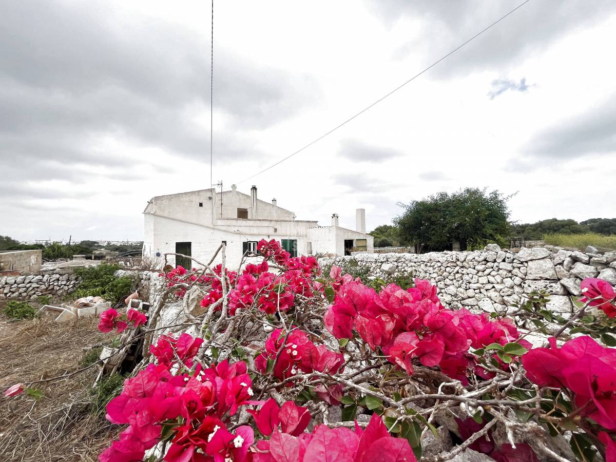 Dom w Sant Lluis, Menorca, Hiszpania 5 sypialni, 211 mkw. nr 78187