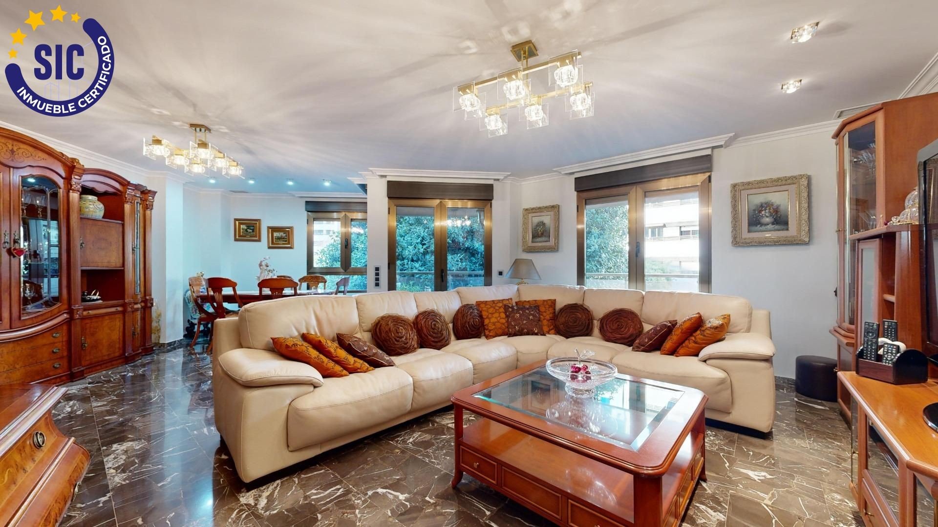 Wohnung in Valencia, Spanien 3 Schlafzimmer, 165 m2 Nr. 133340