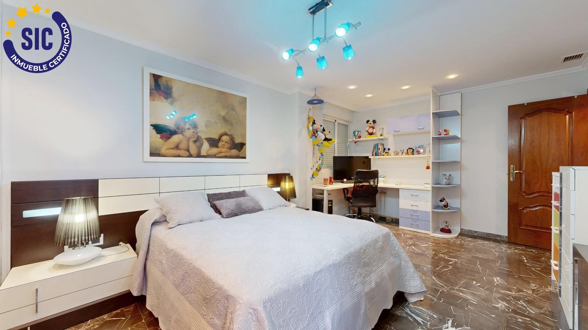Wohnung in Valencia, Spanien 3 Schlafzimmer, 165 m2 Nr. 133340