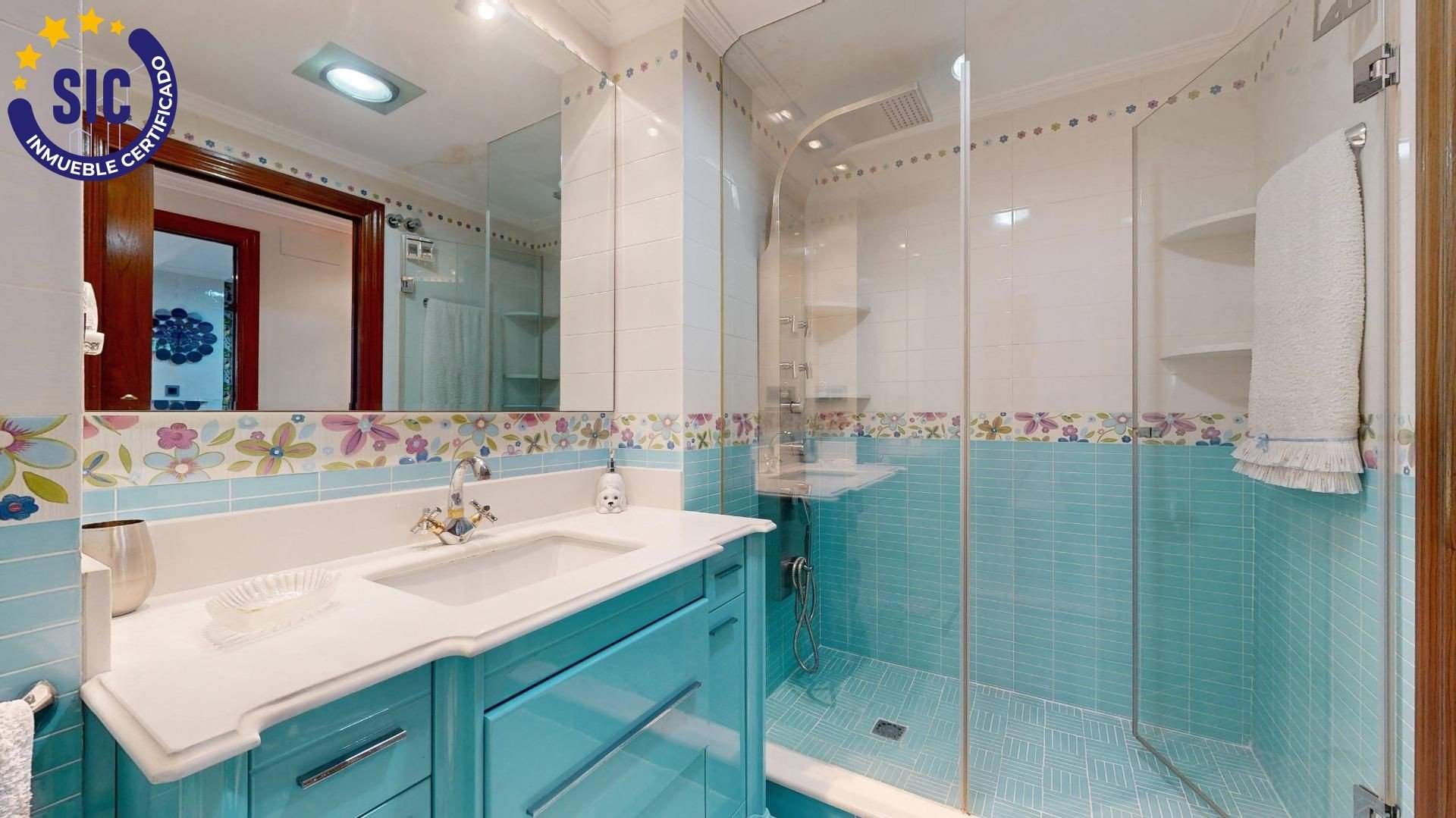 Wohnung in Valencia, Spanien 3 Schlafzimmer, 165 m2 Nr. 133340