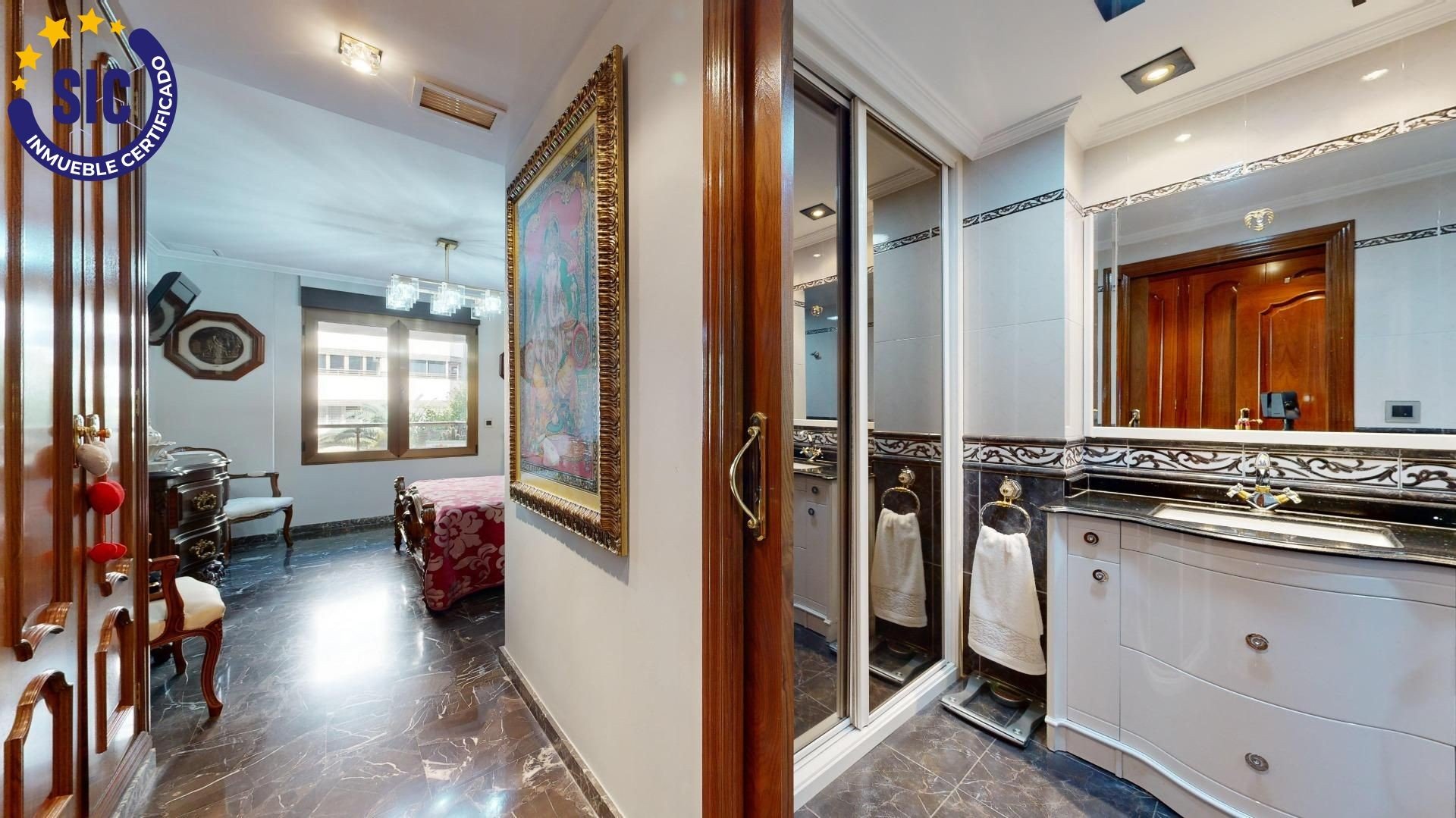 Wohnung in Valencia, Spanien 3 Schlafzimmer, 165 m2 Nr. 133340