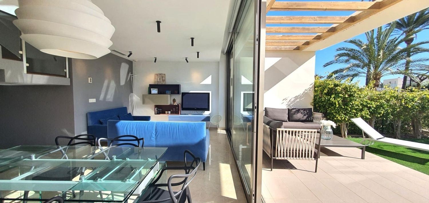 Huvila Villajoyosa, Alicante, Espanja 3 makuuhuonetta, 181 m2 No. 133338