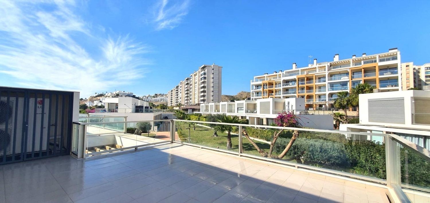 Huvila Villajoyosa, Alicante, Espanja 3 makuuhuonetta, 181 m2 No. 133338