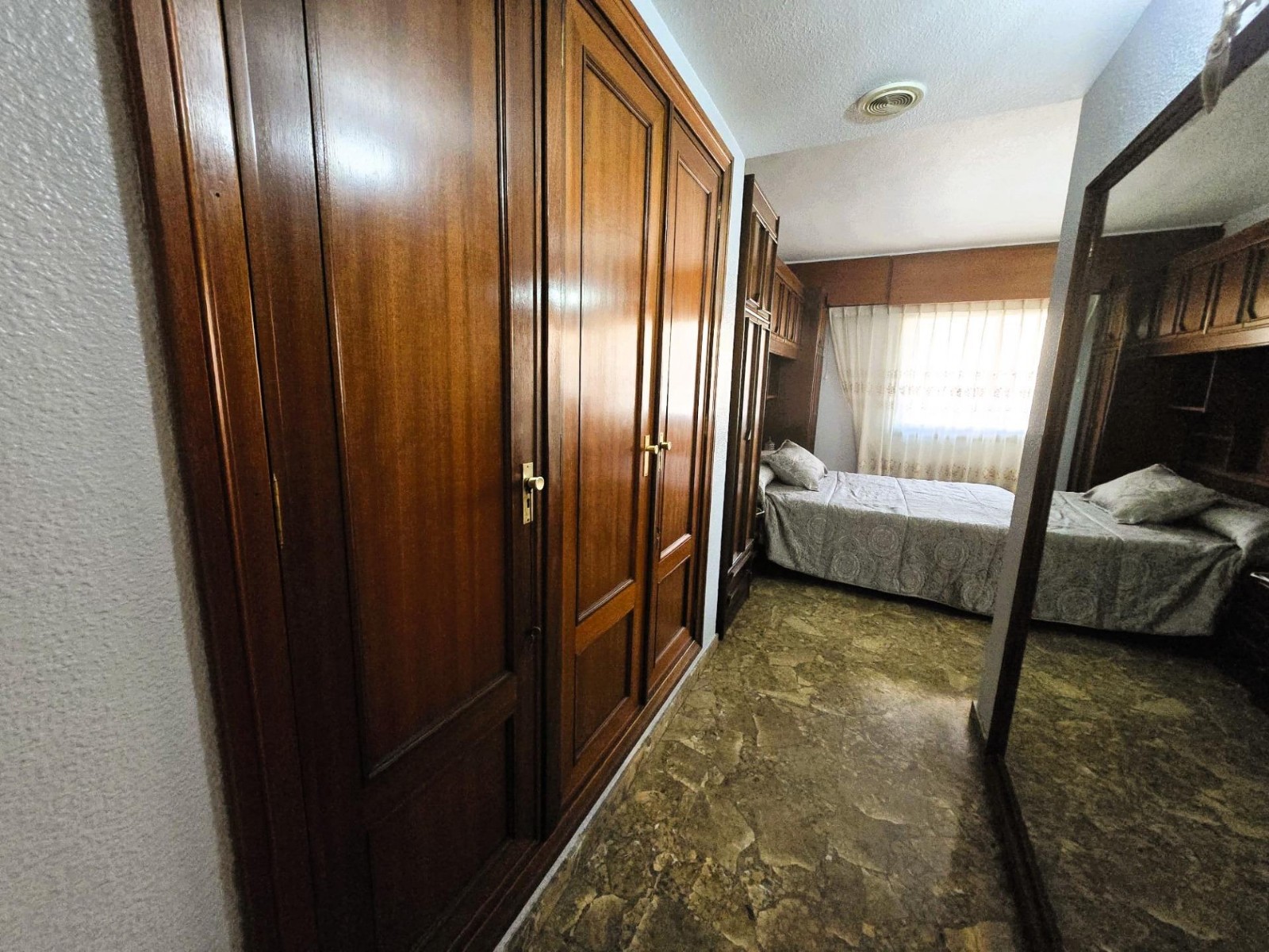 Apartment à Valencia, Espagne 1 chambre, 60 m2 No. 133339