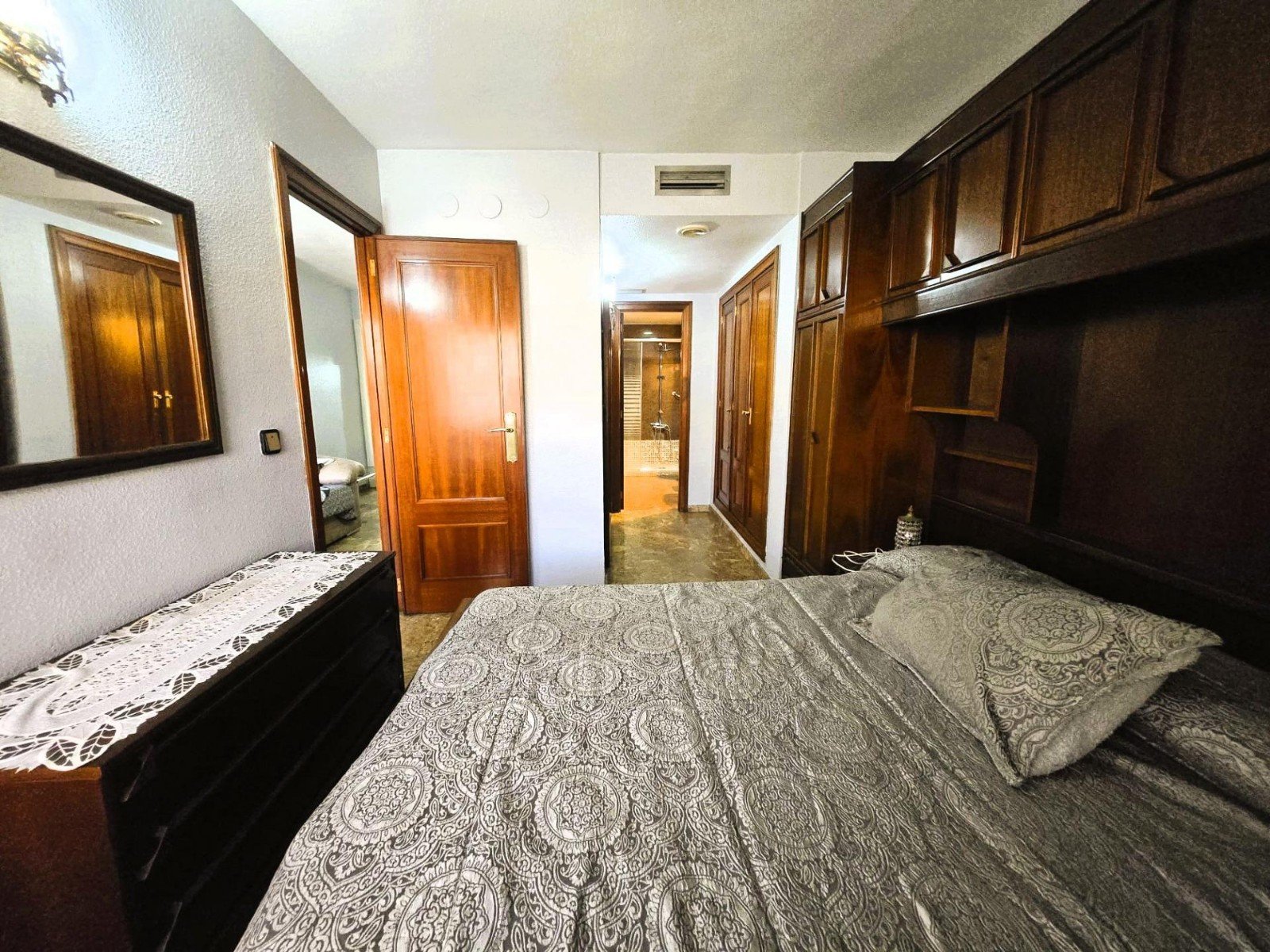 Apartment à Valencia, Espagne 1 chambre, 60 m2 No. 133339