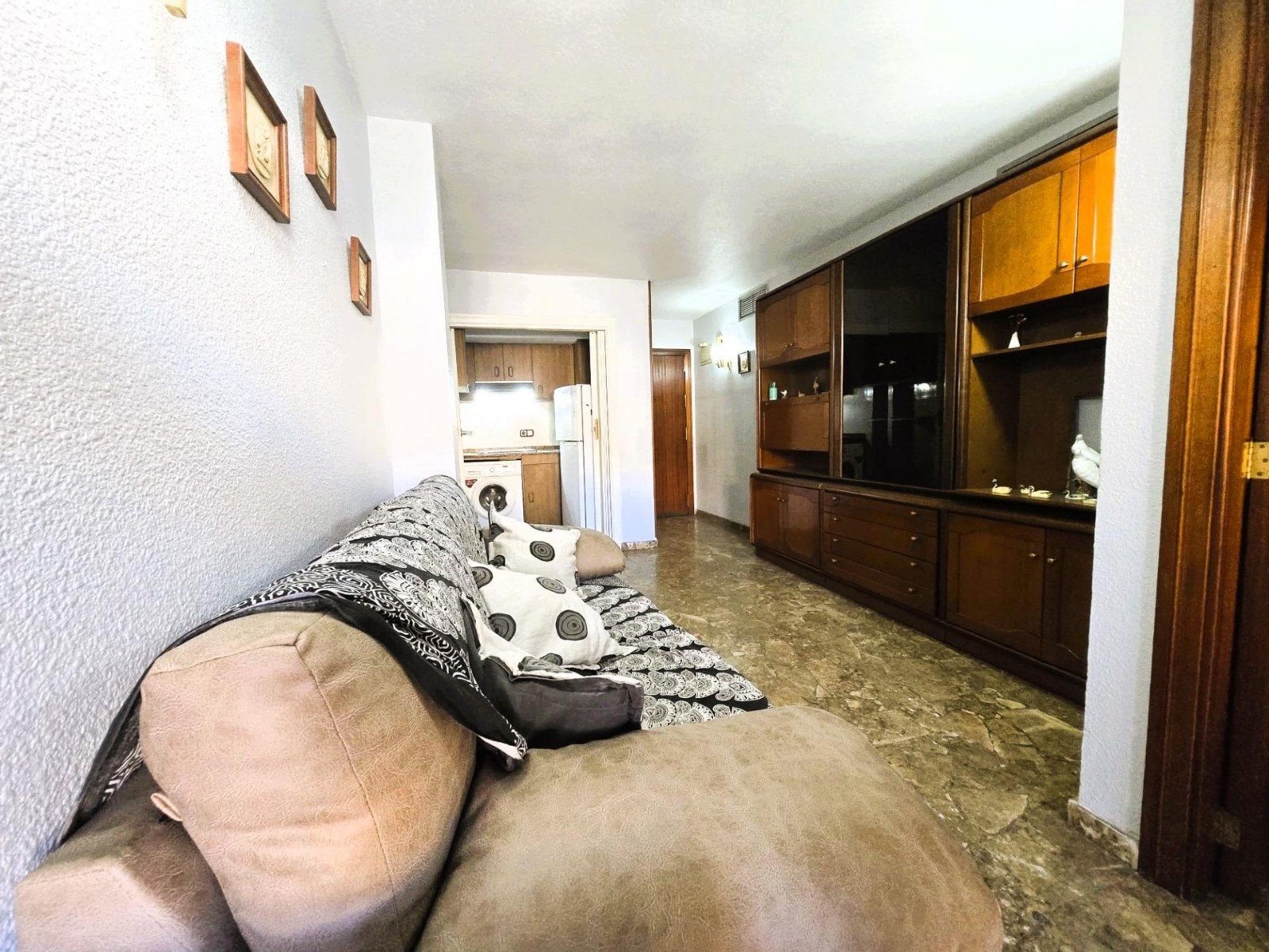 Apartment à Valencia, Espagne 1 chambre, 60 m2 No. 133339