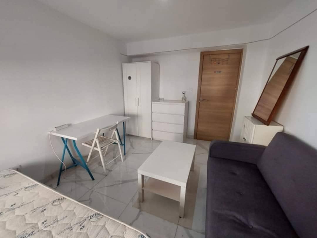 Wohnung in Valencia, Spanien 4 Schlafzimmer, 86 m2 Nr. 133335