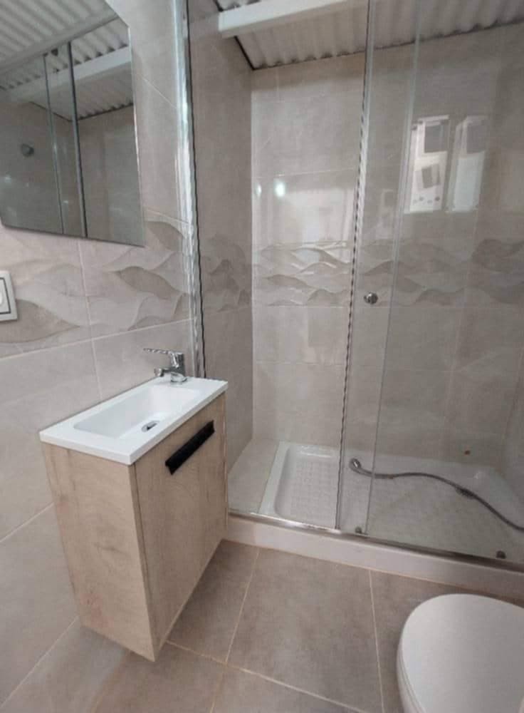 Wohnung in Valencia, Spanien 4 Schlafzimmer, 86 m2 Nr. 133335