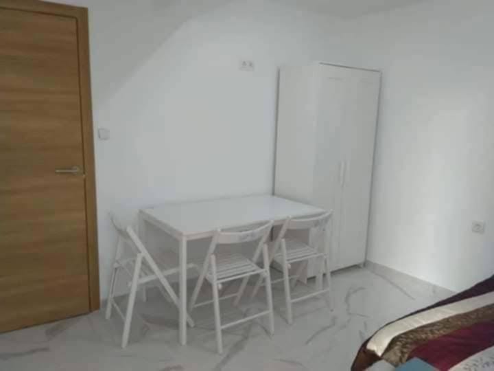 Wohnung in Valencia, Spanien 4 Schlafzimmer, 86 m2 Nr. 133335