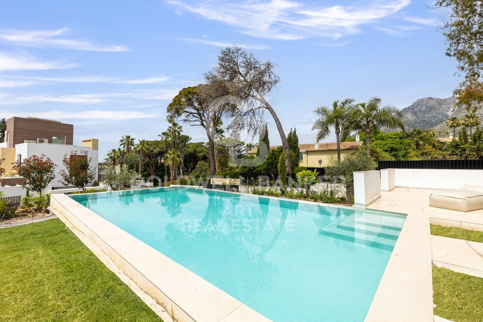 Villa in Marbella, Malaga, Spain 4 bedrooms, 753 sq.m. No. 158373