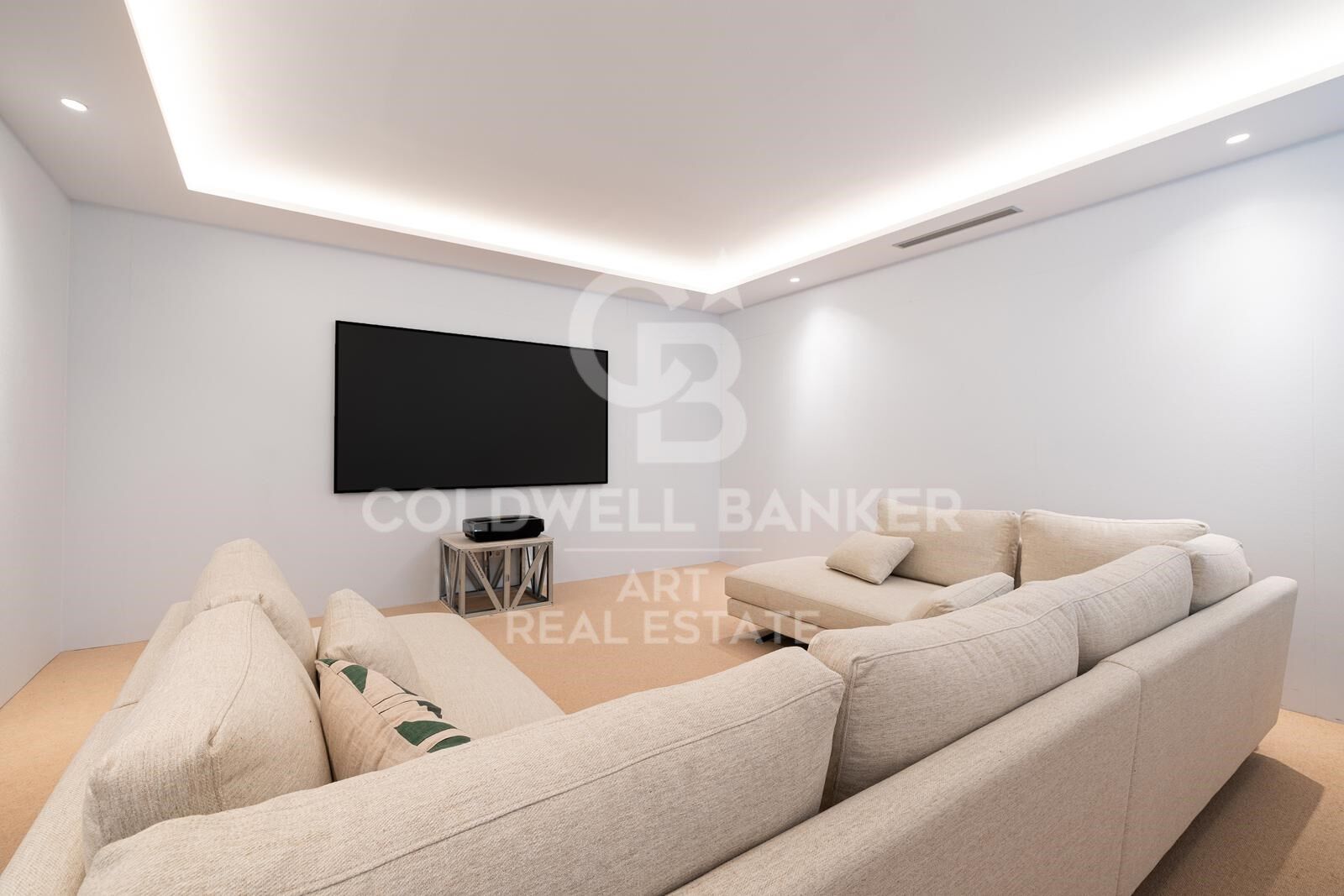 Villa in Marbella, Malaga, Spain 4 bedrooms, 753 sq.m. No. 158373
