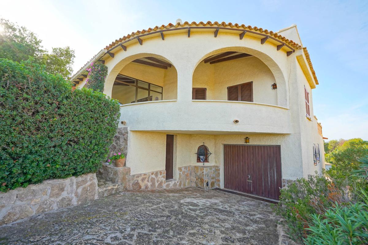 Вилла в Хавеа, Аликанте, Испания 3 спальни, 266м2 №149027