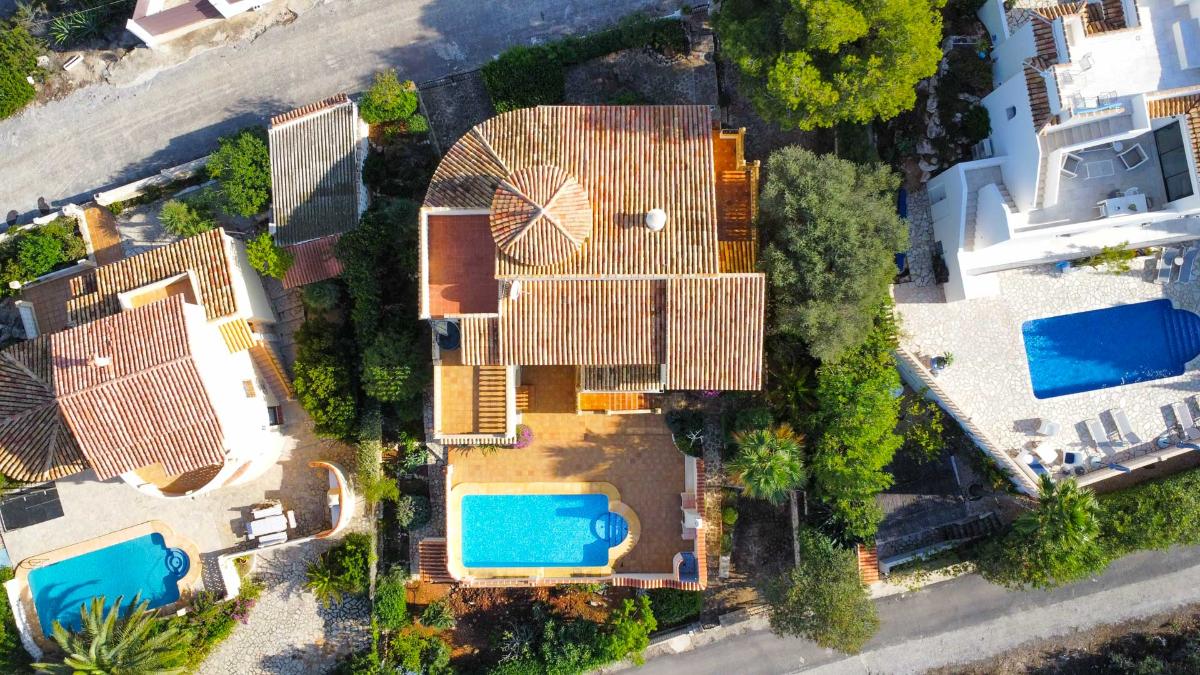 Вилла в Хавеа, Аликанте, Испания 3 спальни, 266м2 №149027