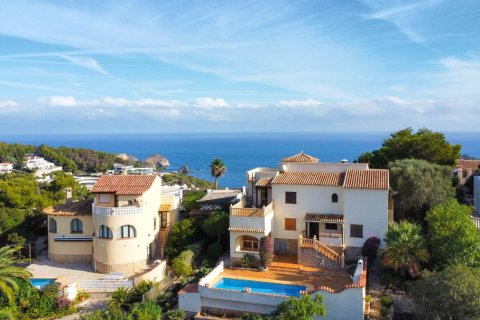Villa en Jávea, Alicante, España 3 dormitorios, 266 m2 No. 149027