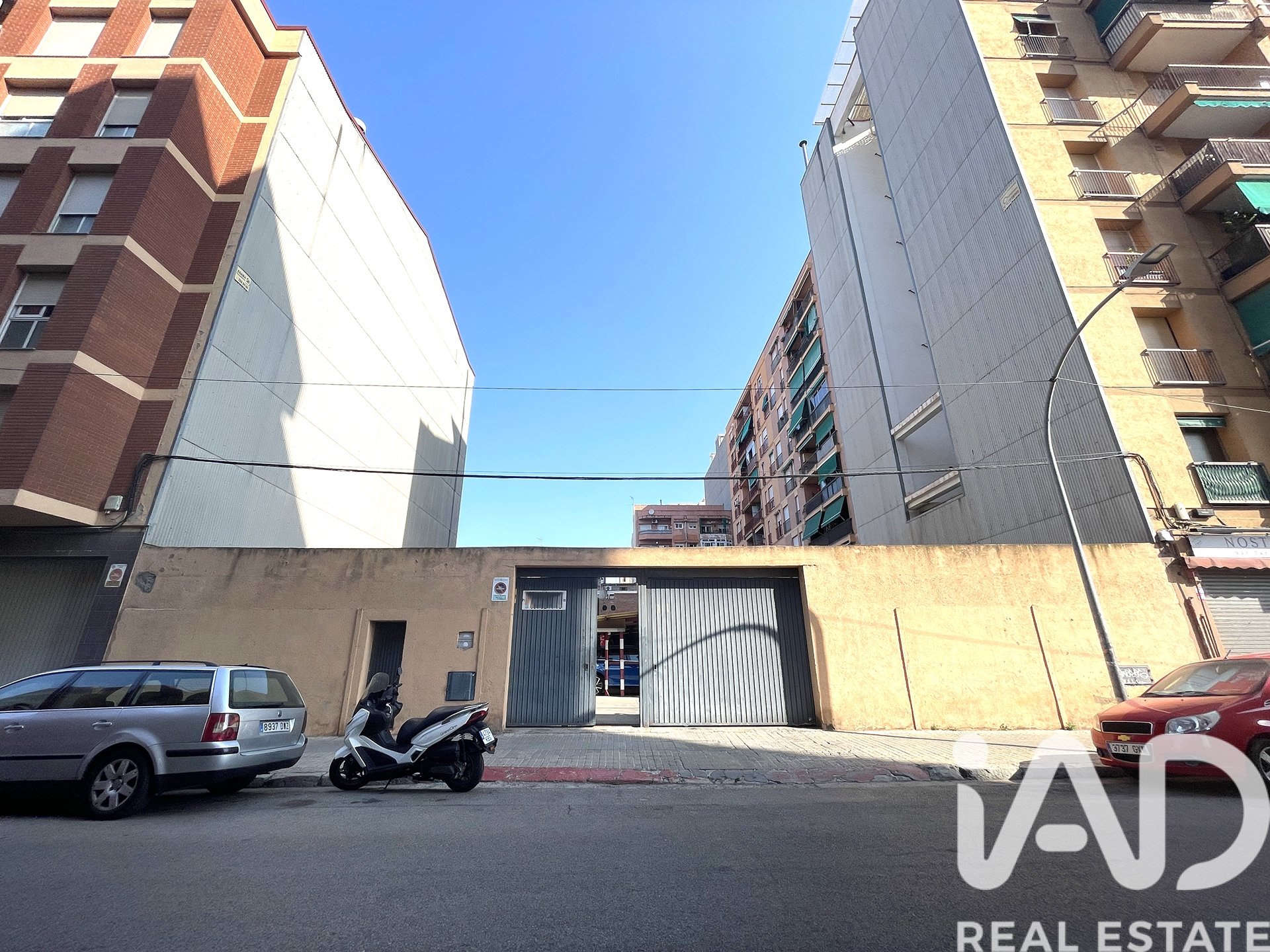 Działka w Sabadell, Barcelona, Hiszpania 1064 mkw. nr 152226