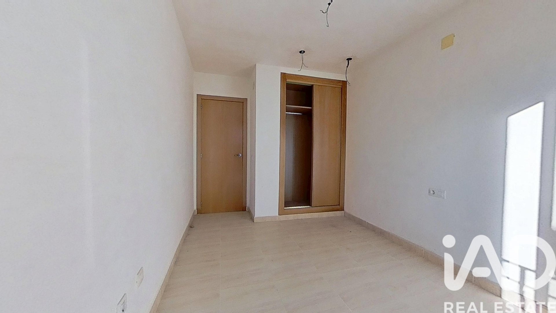 Talo Cabanes, Castellon, Espanja 4 makuuhuonetta, 251 m2 No. 152225