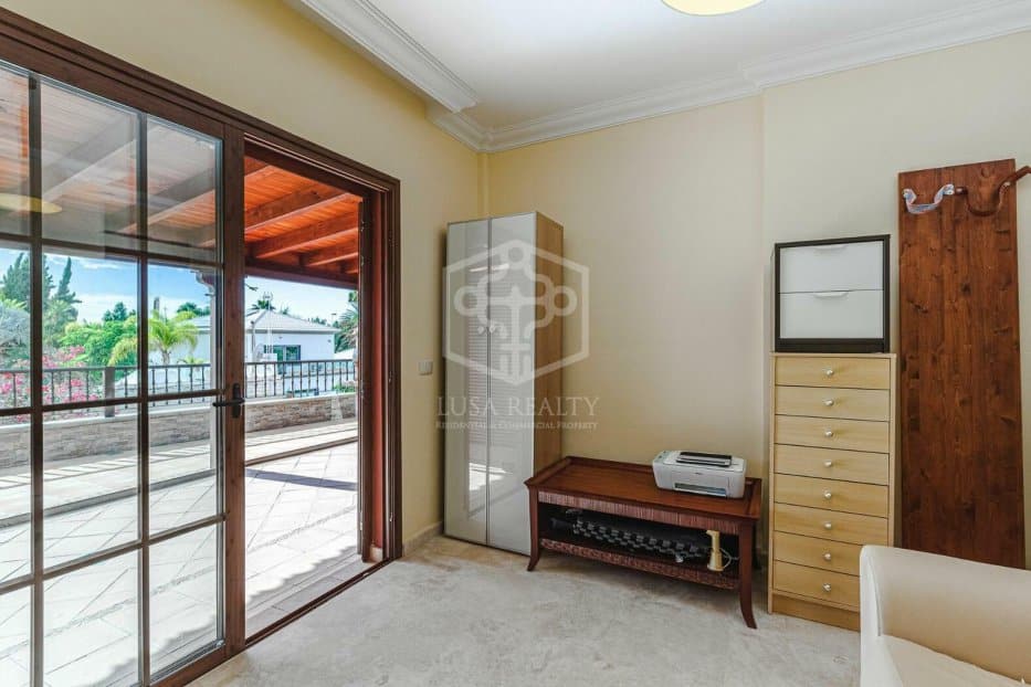 Radhus i Adeje, Tenerife, Spanien 3 sovrum, 272 kvm. Nr. 111047