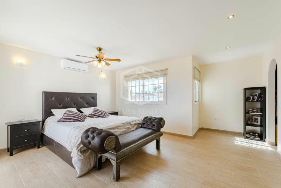 Villa à San Miguel de Abona, Tenerife, Espagne 4 chambres, 306 m2 No. 111049
