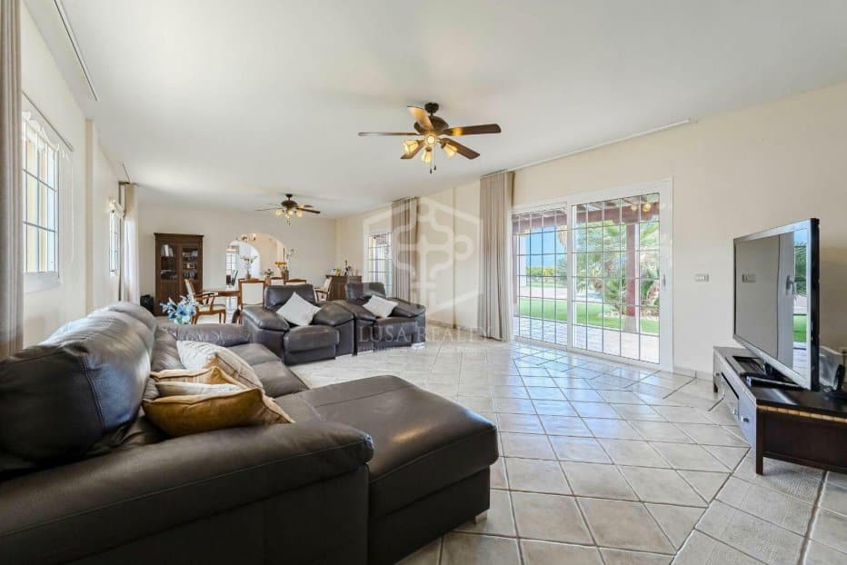 Villa à San Miguel de Abona, Tenerife, Espagne 4 chambres, 306 m2 No. 111049