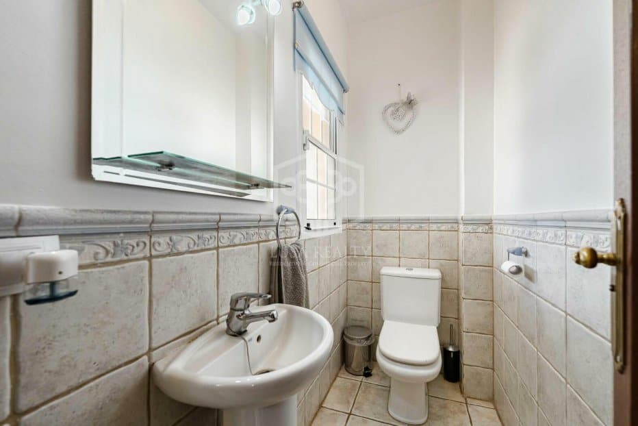 Villa à San Miguel de Abona, Tenerife, Espagne 4 chambres, 306 m2 No. 111049